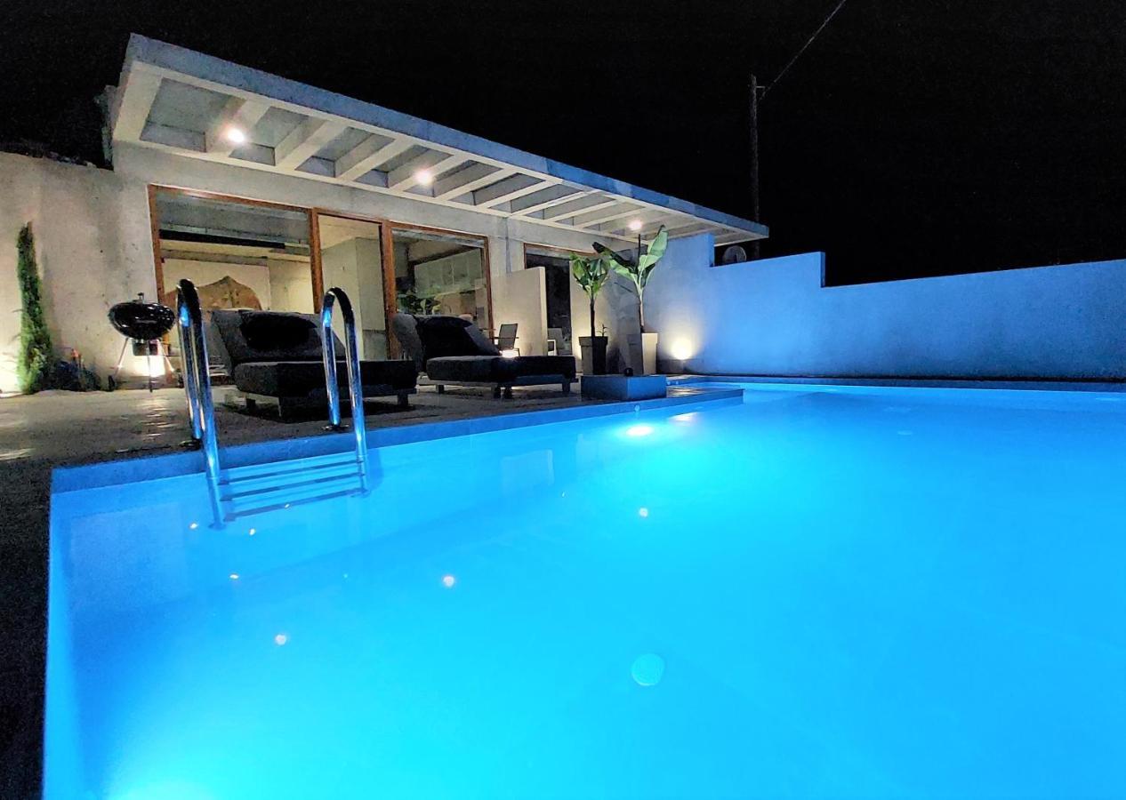 Marnos Luxury Villas Kamilári Exterior foto
