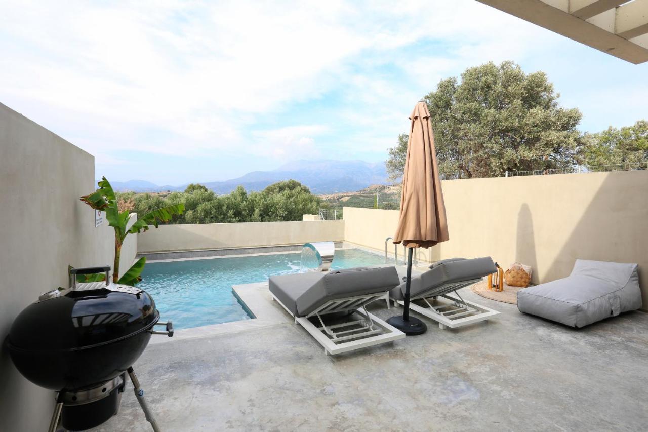 Marnos Luxury Villas Kamilári Exterior foto
