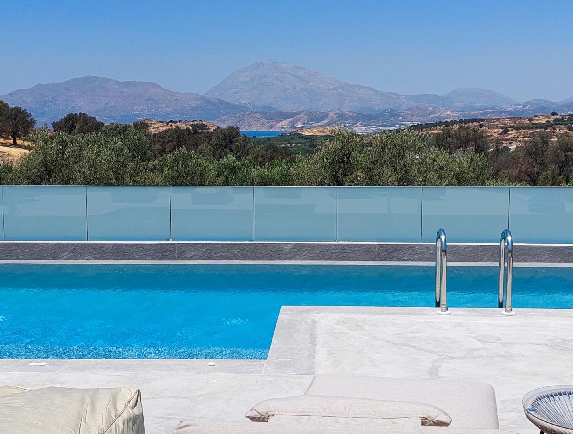 Marnos Luxury Villas Kamilári Exterior foto
